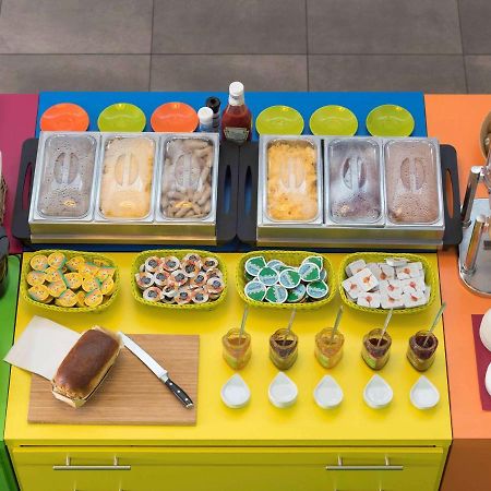 Готель Ibis Styles Нівелль Екстер'єр фото