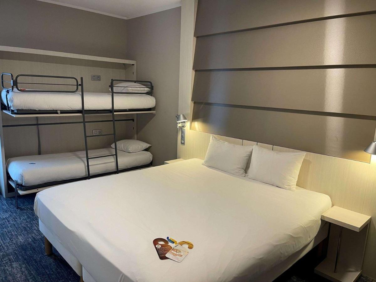 Готель Ibis Styles Нівелль Екстер'єр фото