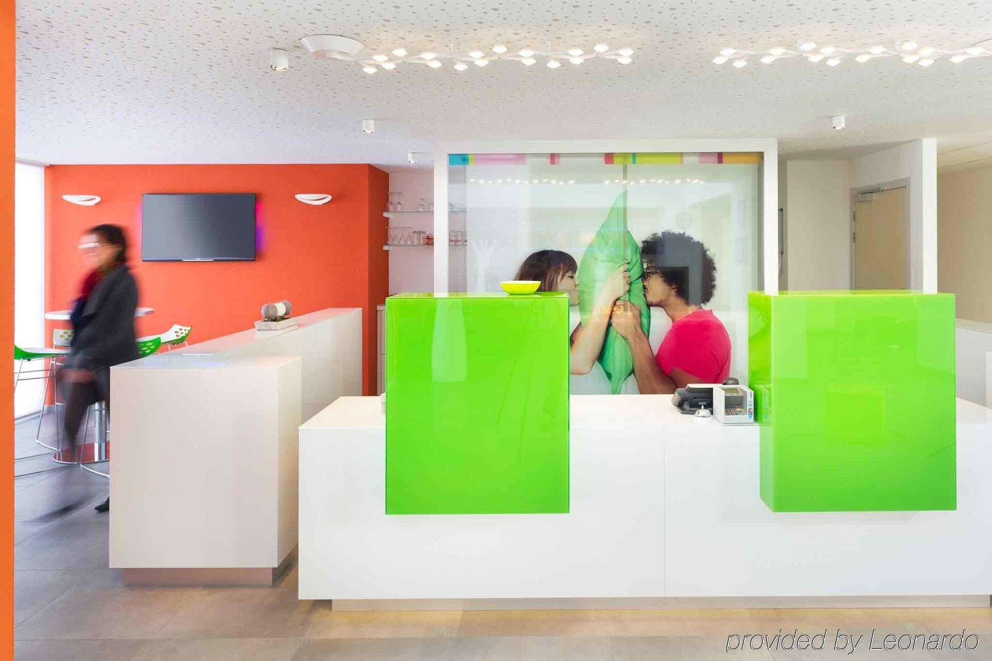Готель Ibis Styles Нівелль Екстер'єр фото