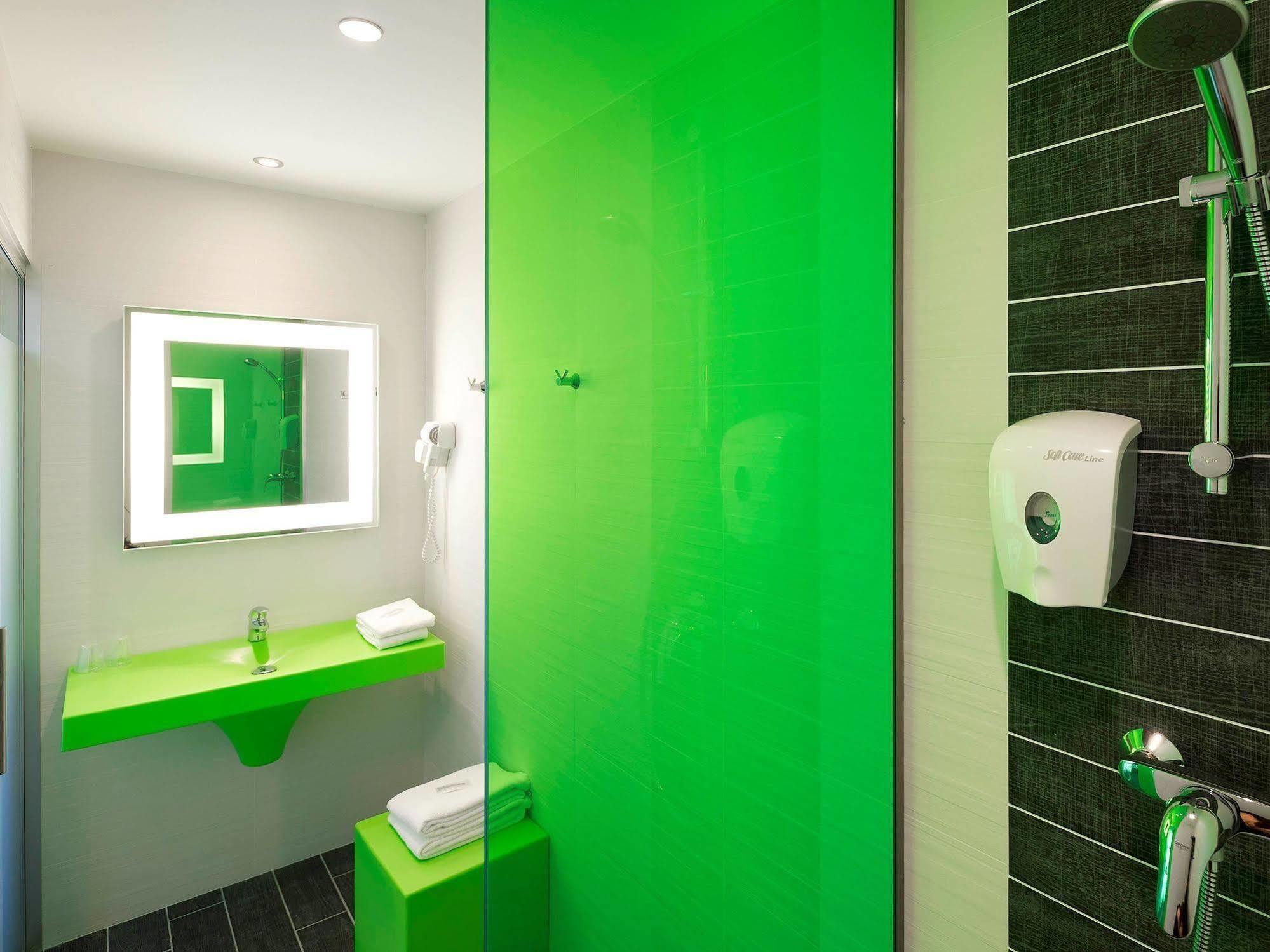 Готель Ibis Styles Нівелль Екстер'єр фото