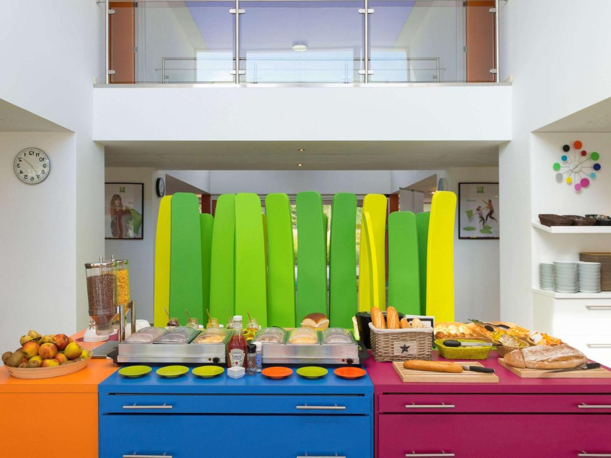 Готель Ibis Styles Нівелль Екстер'єр фото