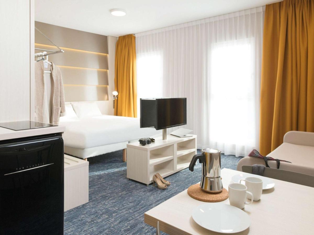 Готель Ibis Styles Нівелль Екстер'єр фото